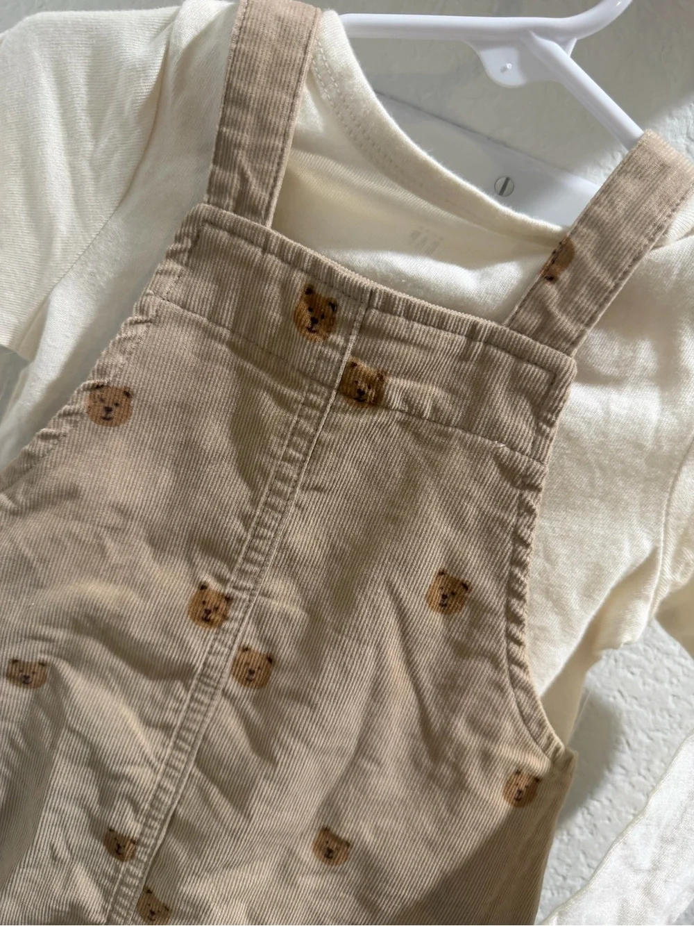 GAP nwt corduroy